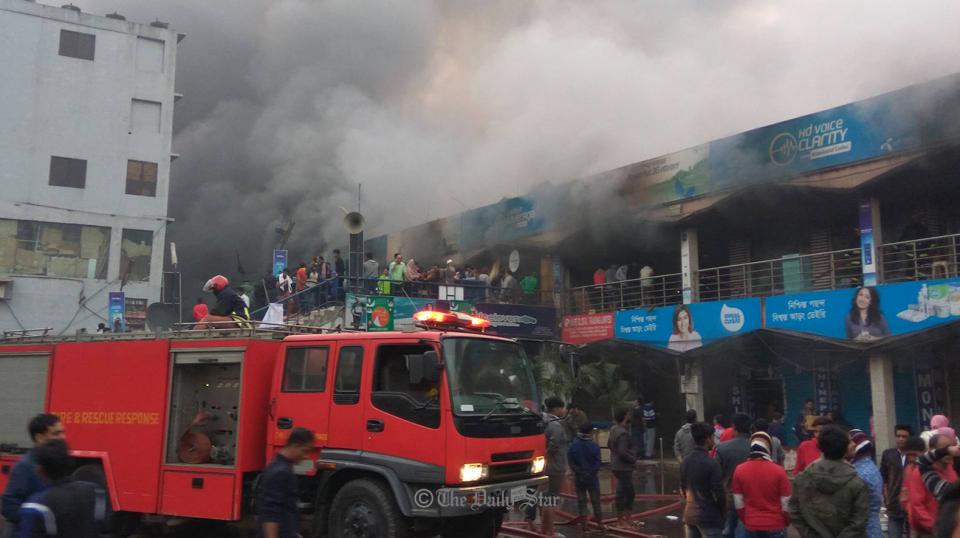 fire-gulshan-1-market